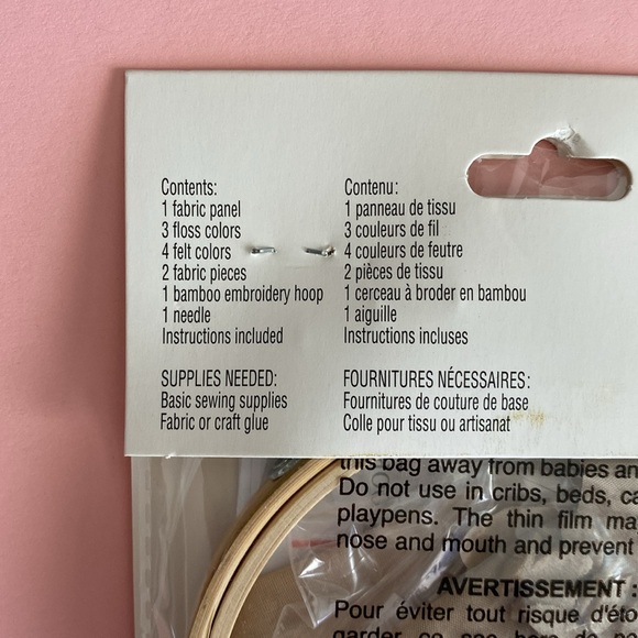 3 for $25 - Felt Pig with Flower Crown Hoop Kit - Picture 3 of 3